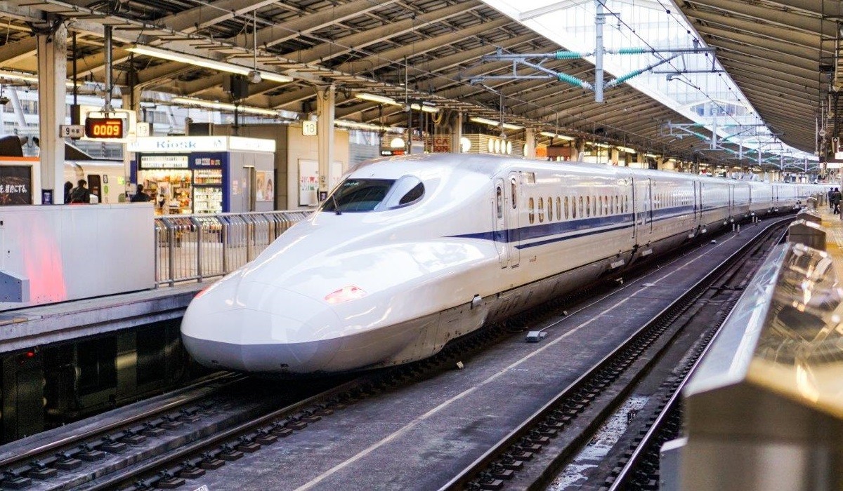 Shinkasen bullet train japonia