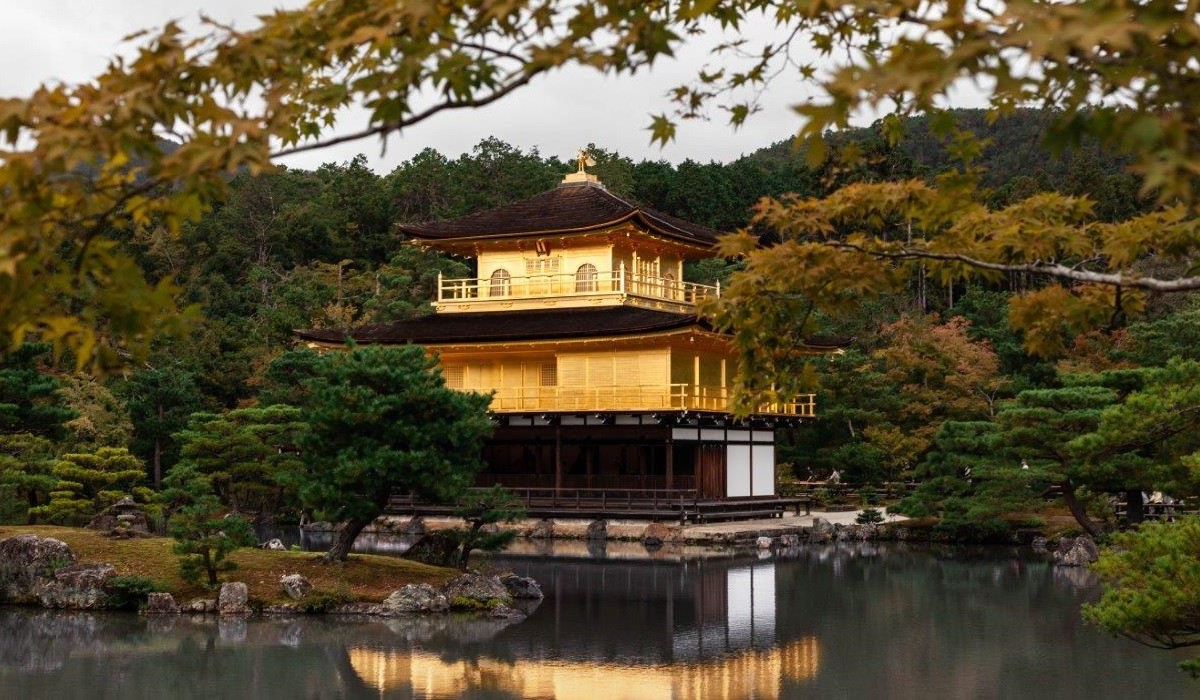 kinkakuji kyoto pavilionul de aur