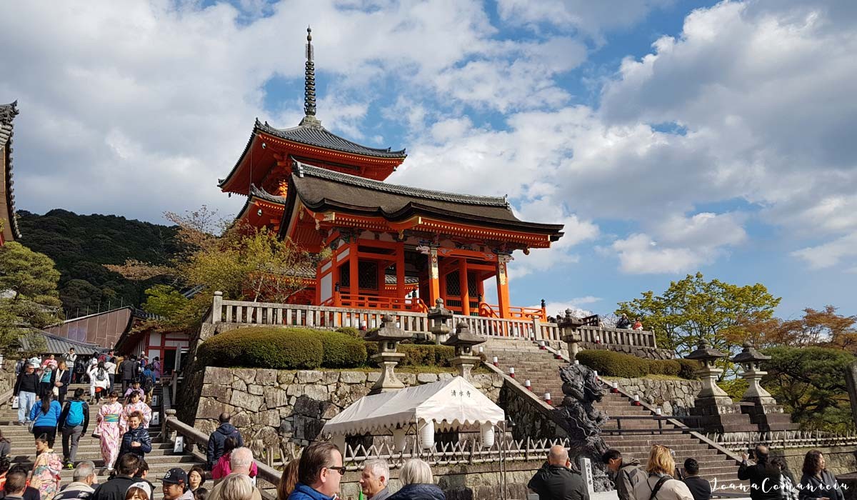 templul kiyomizudera kyoto japonia